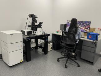 Nikon AXR Inverted Confocal Microscope