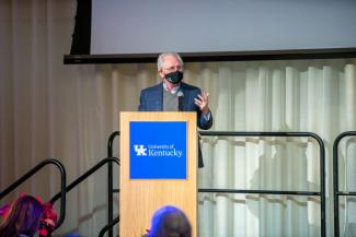 Christopher Pool (Professor of Anthropology, College of Arts & Sciences) presents his work.