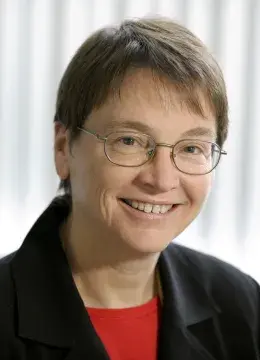 Linda-van-eldik-260x360.png